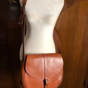 Banana Republic leather saddle bag